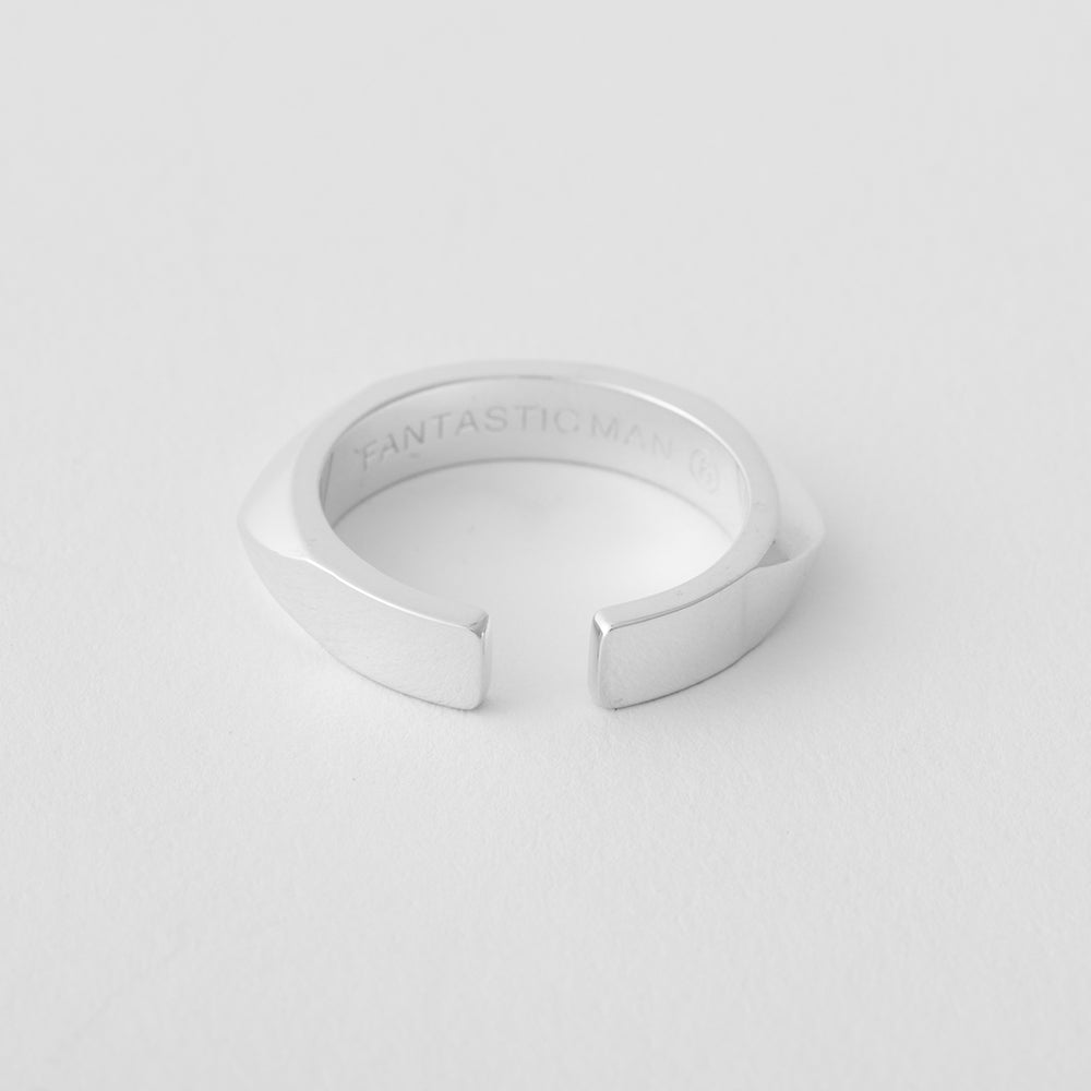 FANTASTIC MAN RING 645 – FANTASTIC MAN ONLINE STORE