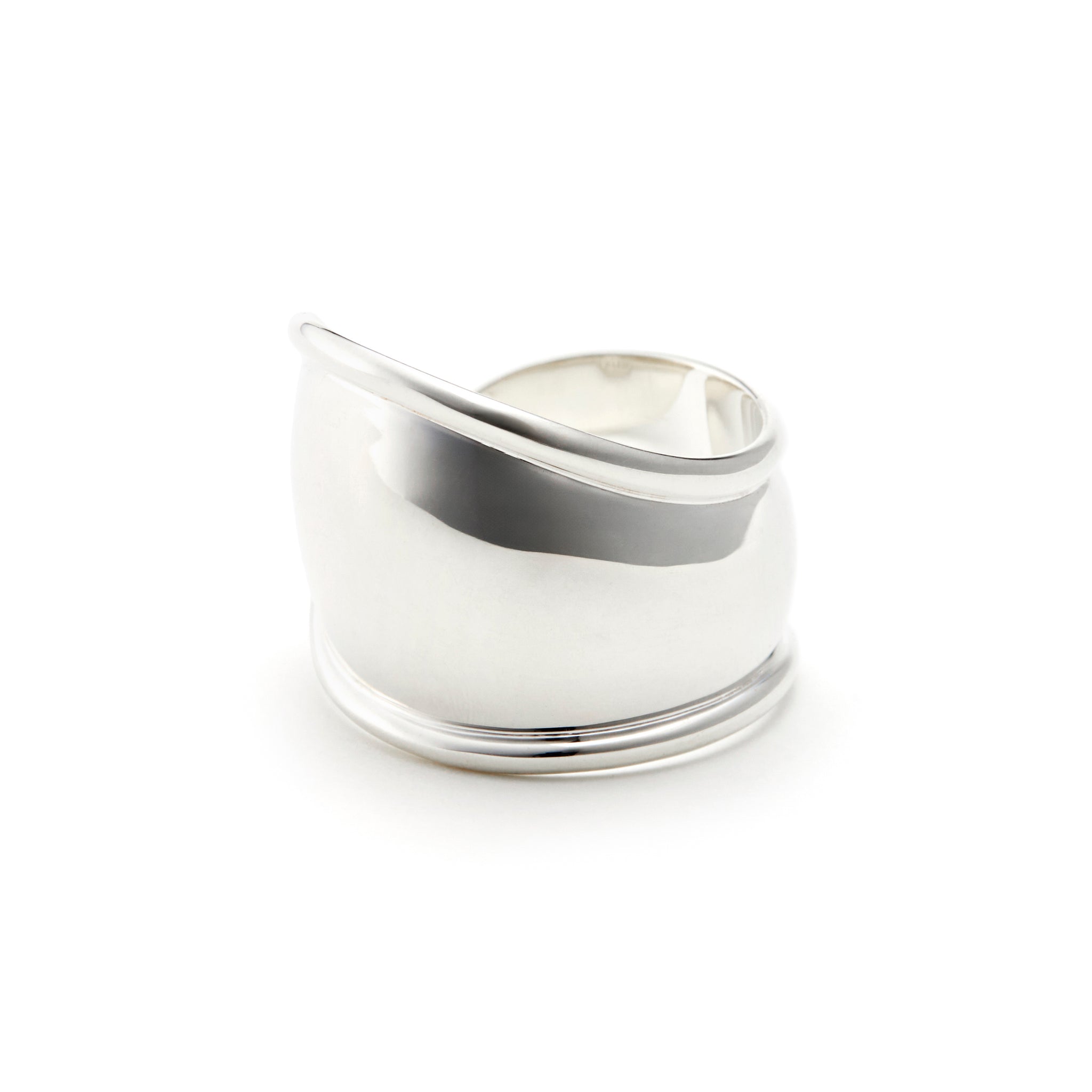 RING 831 – FANTASTIC MAN ONLINE STORE