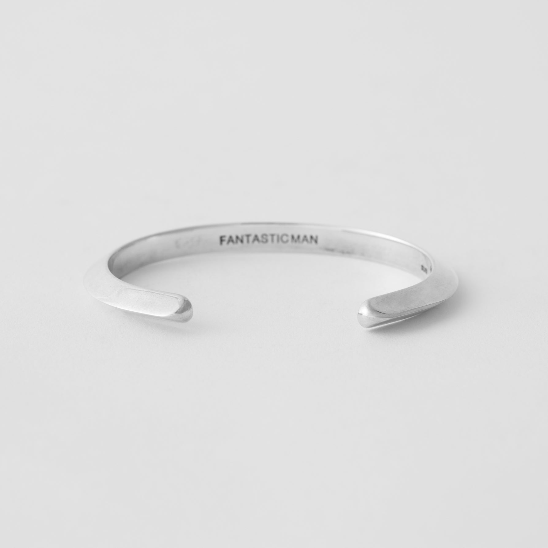 FANTASTIC MAN BANGLE 119 – FANTASTIC MAN ONLINE STORE