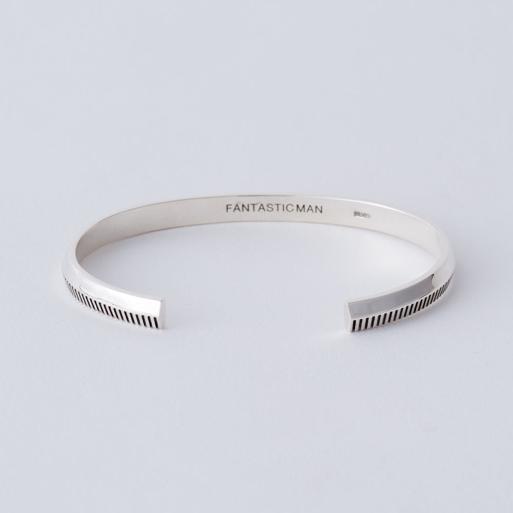 FANTASTIC MAN BANGLE シルバーバングル - www.stedile.com.br